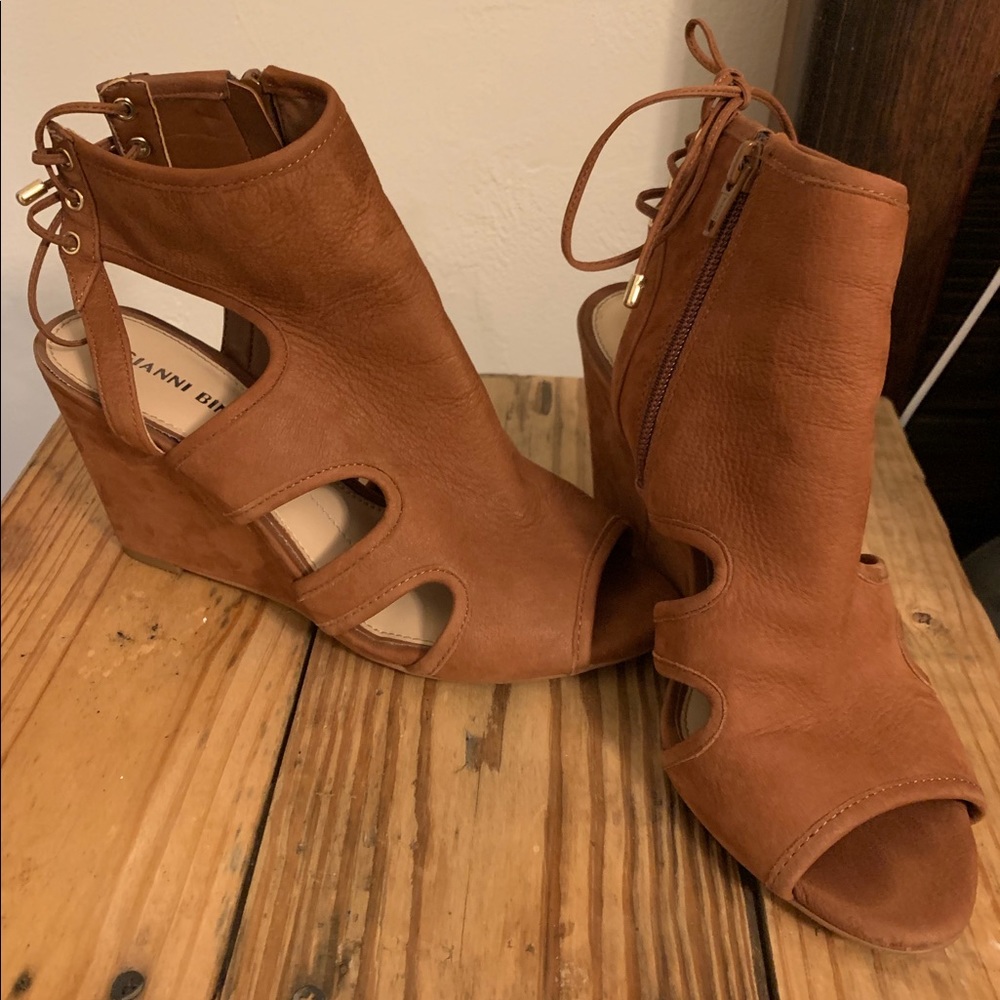 Gianni Bini tie back bootie heels